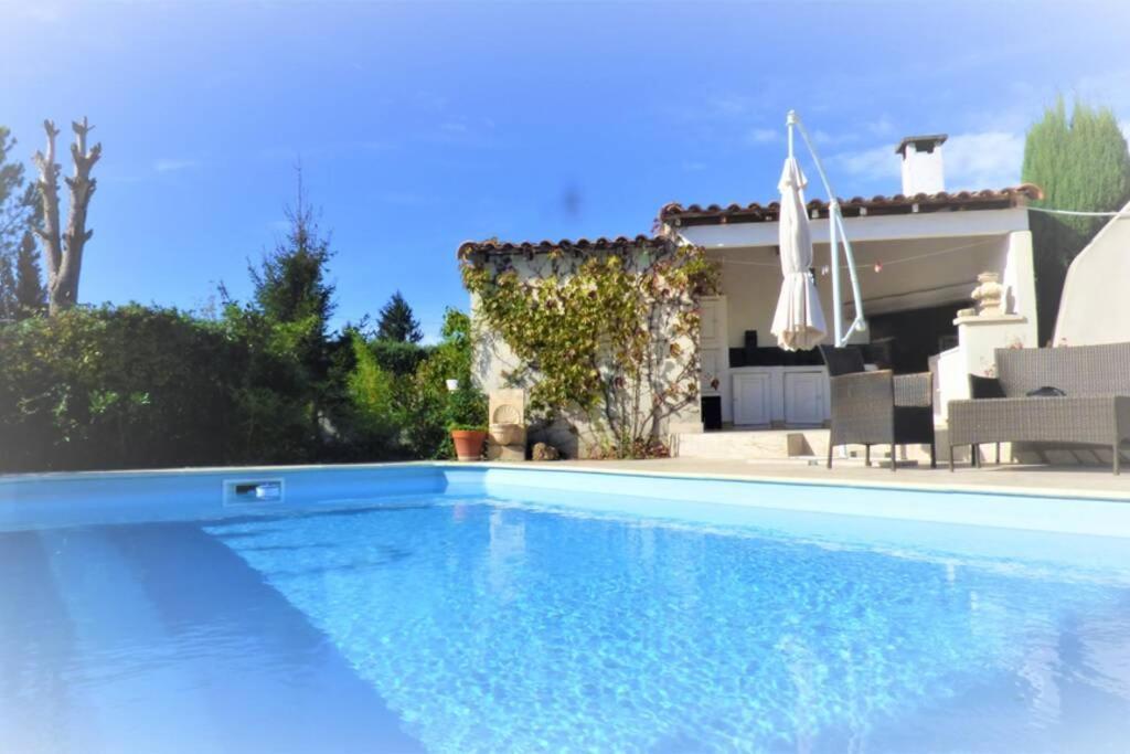 Ibis - Villa Avec Piscine, Jardin Et Parking Arles Exteriér fotografie