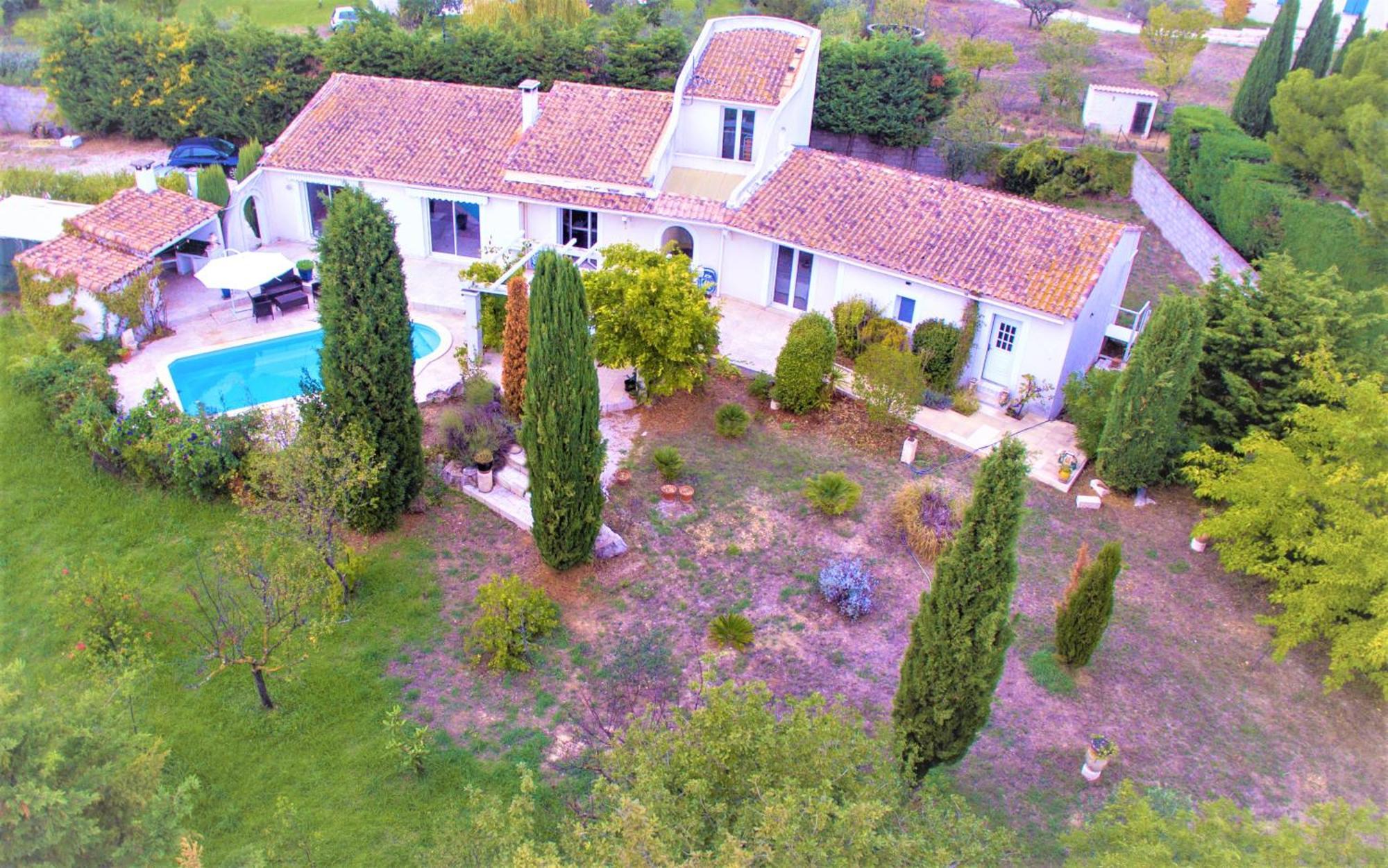 Ibis - Villa Avec Piscine, Jardin Et Parking Arles Exteriér fotografie